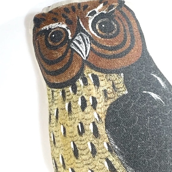 John Derian Halloween HOCUS barn owl throw pillow - Picture 3 of 4